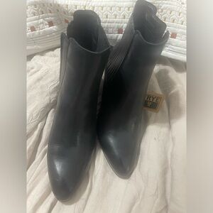 Frye Women's Black Leather Ankle Boots